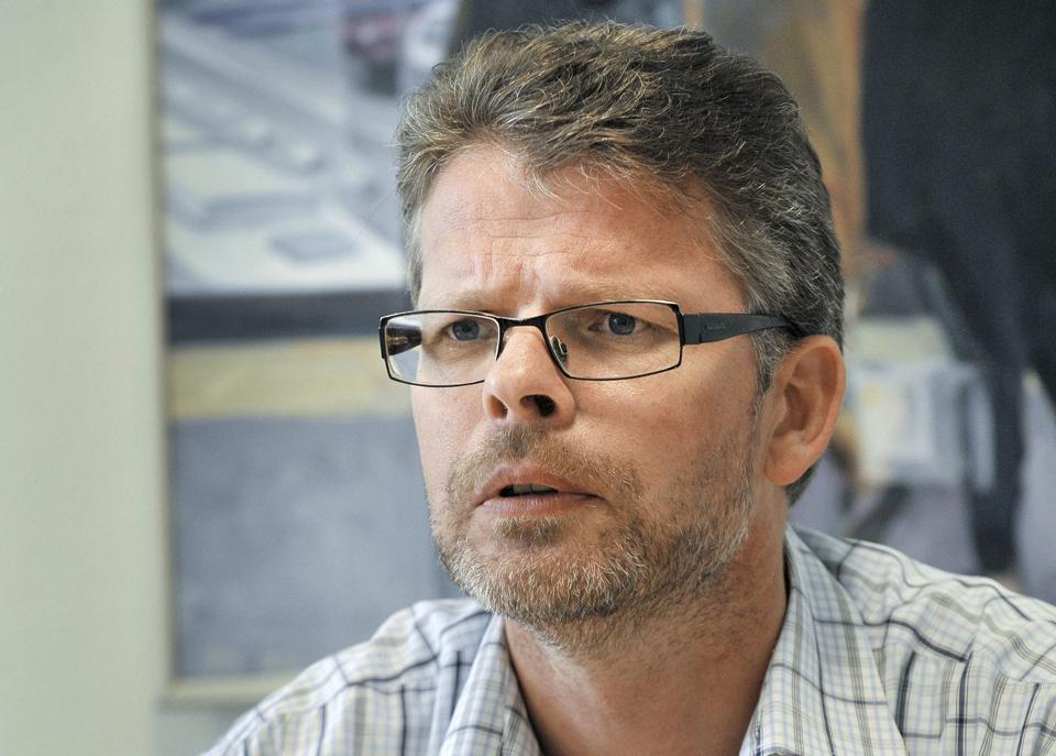 Anders Norup (V) peger blandt andet på et betydeligt fald i antallet af klagesager og i tabte klagesager som tegn på, at sagsbehandlingen er forbedret. Arkivfoto: Michael Koch