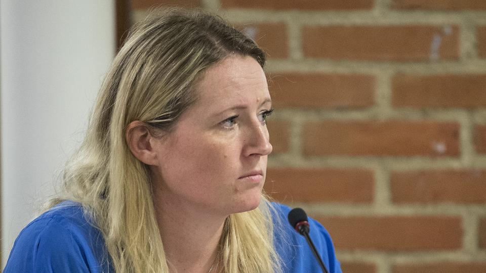 Formand for Børne- og Ungdomsudvalget Christina Lykke Eriksen (SF): Vi satser på at vise generel tilbageholdenhed, så vi når i mål med de 18 millioner kroner. <i>Arkivfoto: Peter Broen</i>