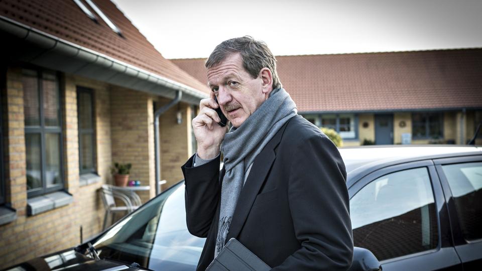 Bjarne Laustsen (S) skrev et læserbrev om Hans Andersens rolle i klit-sagen. Nu har sidstnævntes advokat sendt ham et brev med en opfordring om at trække læserbrevet tilbage. Arkivfoto: Peter Broen <i>Bent Bach</i>