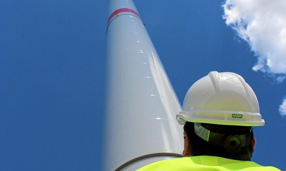 Eurowind i Hobro har solgt fem store vindmøller i Tyskland til Energimidt. Privatfoto