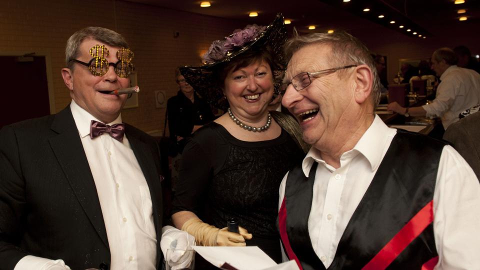 Ernest Petersen (th) sammen med gæster ved et tidligere Good Old Days arrangement. Arkivfoto: Kurt Bering <i>Kurt Bering</i>