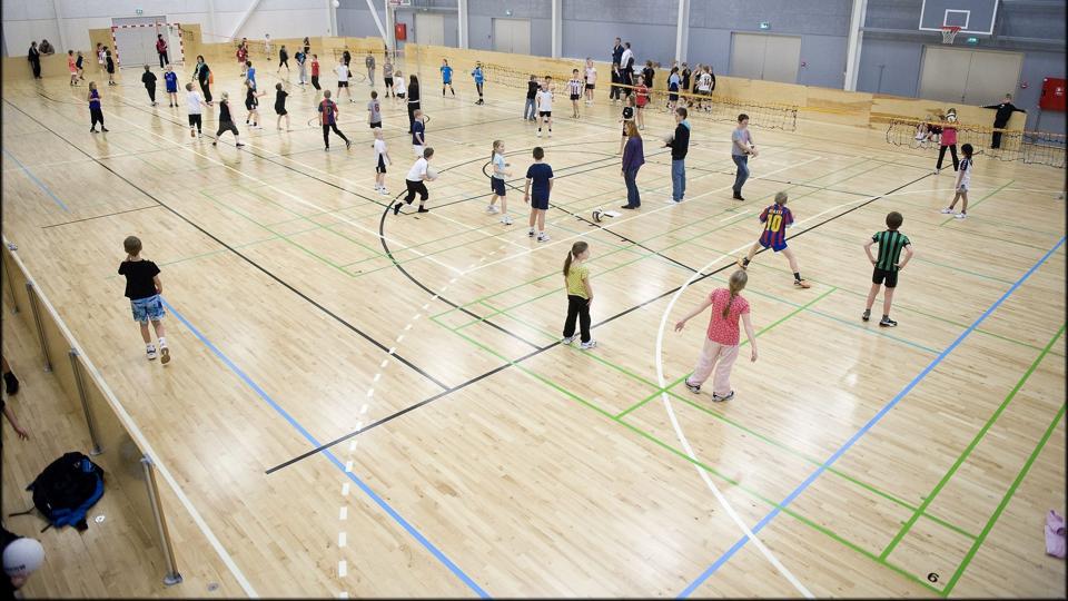 Afgørelsen trækker ud i sag om, hvorvidt hallerne i sammenslutningen Arena Rebild siden 2009 er blevet snydt for penge . Arkivfoto. <i>Pressefotograf Torben Hansen</i>