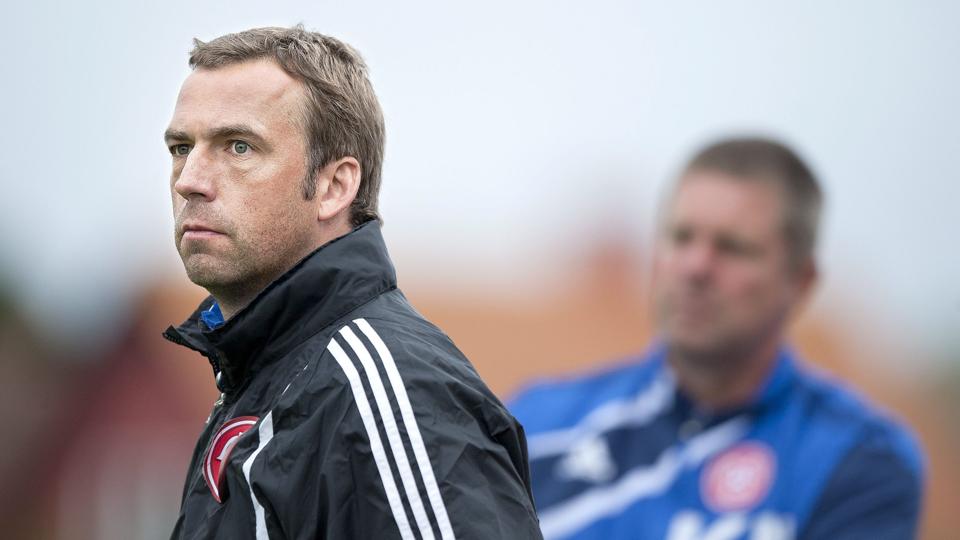 AaB’s trænerteam, Kent Nielsen (tv) og Allan Kuhn, ser ud til at fortsætte parløbet i yderligere to år.Foto: Torben Hansen <i>Foto: Torben Hansen</i>