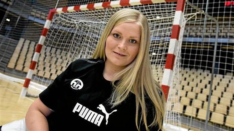 Ditte Marie Fuglsang nåede kun at spille to kampe for Aalborg DH.