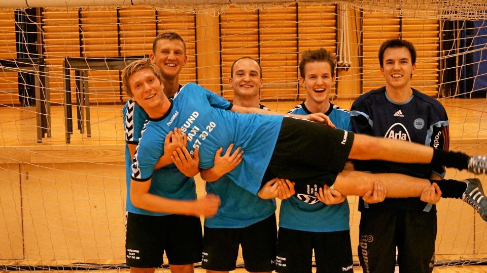 Vinderne af Terndrup Cup 2013 blev Hadsund Taxi. Stævnets bedste spiller blev Thomas Justesen (liggende).Privatfoto