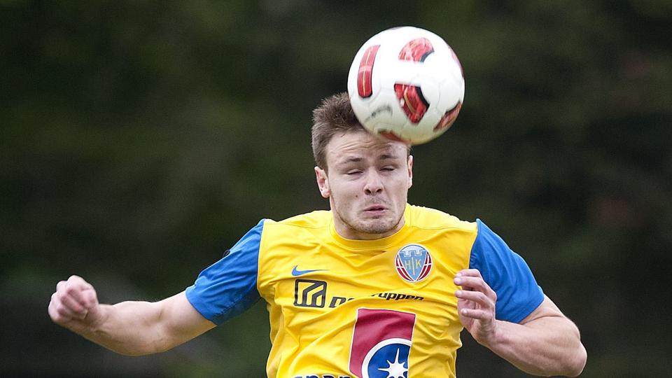 Kristoffer Pallesen smutter fra Hobro til Viborg. Foto: Lars Pauli <i>Foto: Torben Hansen</i>