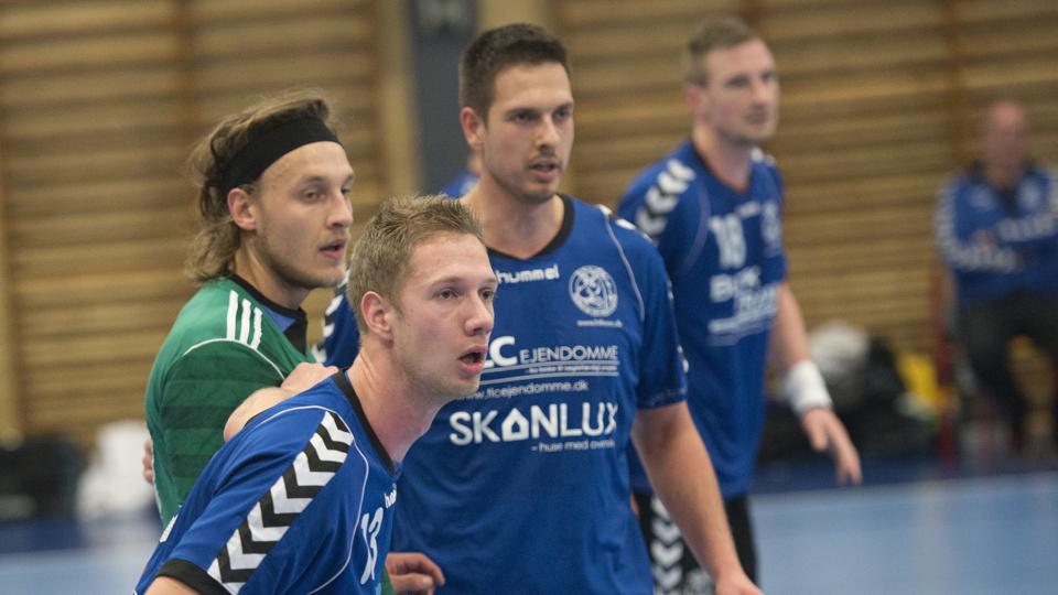 Joakim Aaen, tv., og storebror Jonas, th. er tæt på at sikre Hjallerup IF kvalifikation til 1. division.Arkivfoto: Kurt Bering <i>Kurt Bering</i>