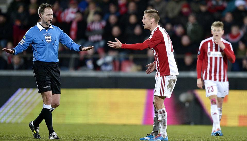 Kasper Risgård (foto) har overvundet sine knæproblemer og meldes klar til dagens kamp. Også svenske Rasmus Jönsson er til rådighed.Arkivfoto: Lars Pauli <i>Lars Pauli</i>