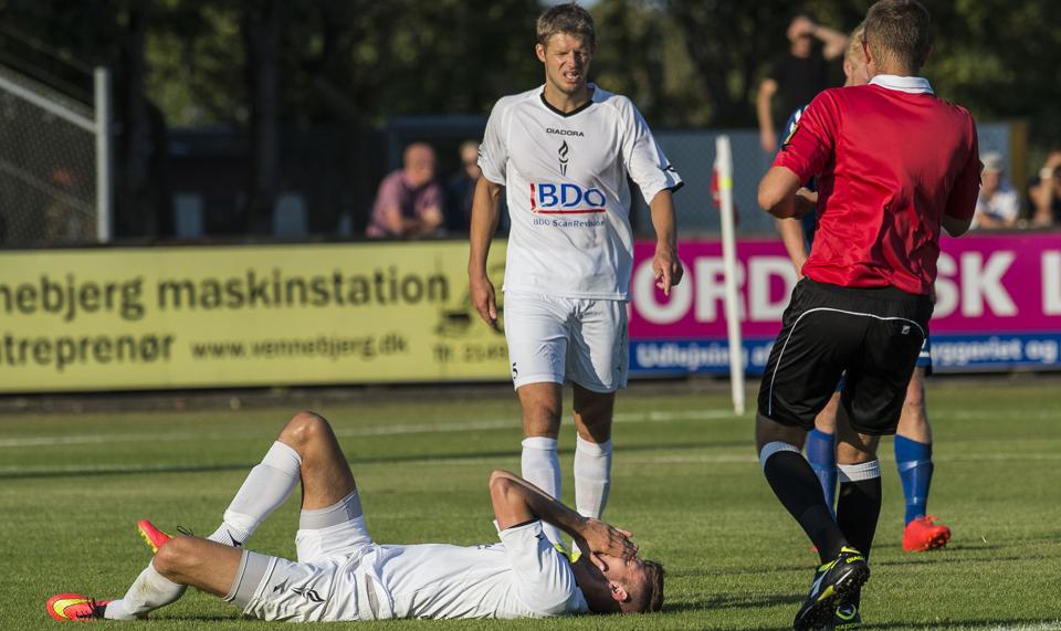 Chris Sørensen (stående) scorede et flot frisparksmål for Vendsyssel FF i udekampen mod Næstved. Arkivfoto: Martin Damgård