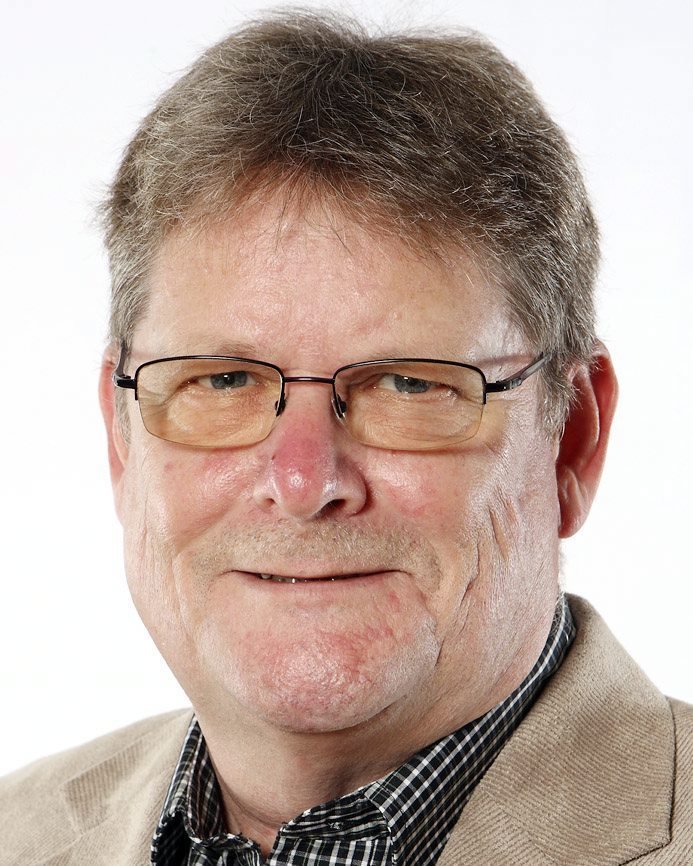 - Dyrt at spare på foreningslivet