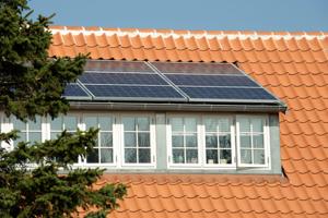 Danske solceller slår sommerrekord