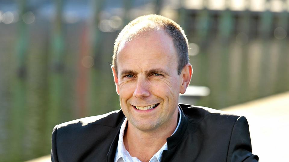 Pianisten David Strong giver koncert i Musikværket torsdag aften. Koncerten tager musikalsk udgangspunkt i Wien, og der er værker af Mozart, Beethoven og Schubert på programmet. PR-foto.