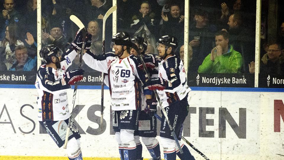 Frederikshavn White Hawks kan bringe sig snublende nær en semifinale i aften. Foto: Kurt Bering <i>Kurt Bering</i>