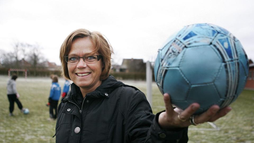 Birgit Amtoft, skoleleder på Holmegårdskolen, søsatte projektet med fodboldklasser, og nu laver skolen et formaliseret samarbejde med VFF og Fortuna.Arkivfoto: Bent Bach