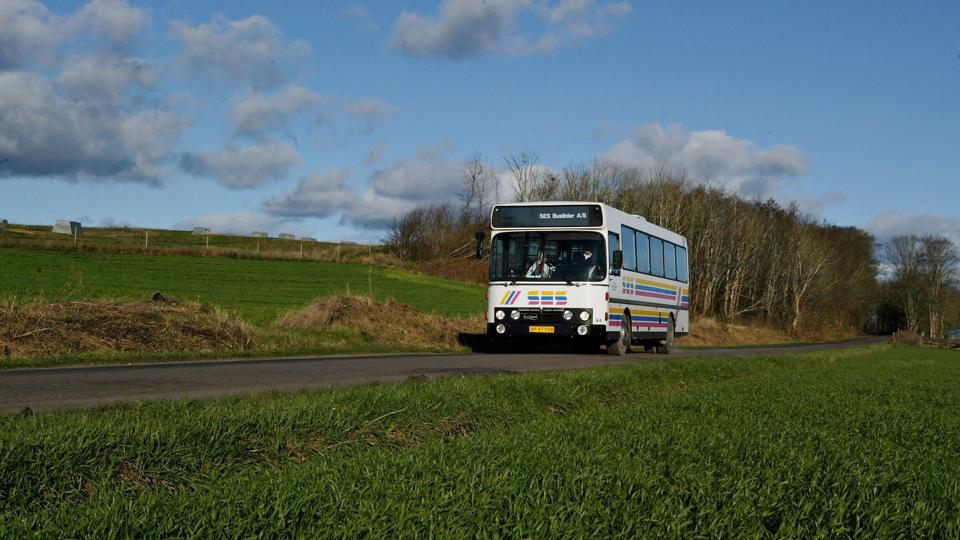 Skolebusser forbliver forbeholdt elever, der er kørselsberettigede. Legekammerater må finde andre transportformer. Arkivfoto: Grete Dahl