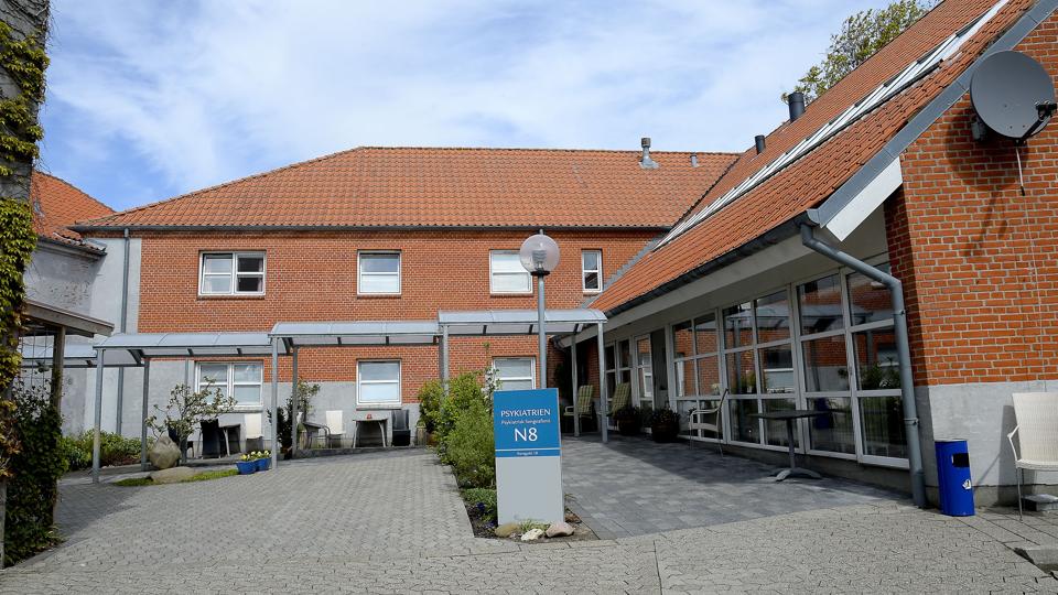 I et nyt sparekatalog anbefaler ledelsen af psykiatrien i Region Nordjylland, at blandt andet sengeafsnit N8 i Thisted, tidligere kaldet Døgnhuset, nedlægges.
Foto: Peter Mørk <i>Foto: Peter Mørk</i>