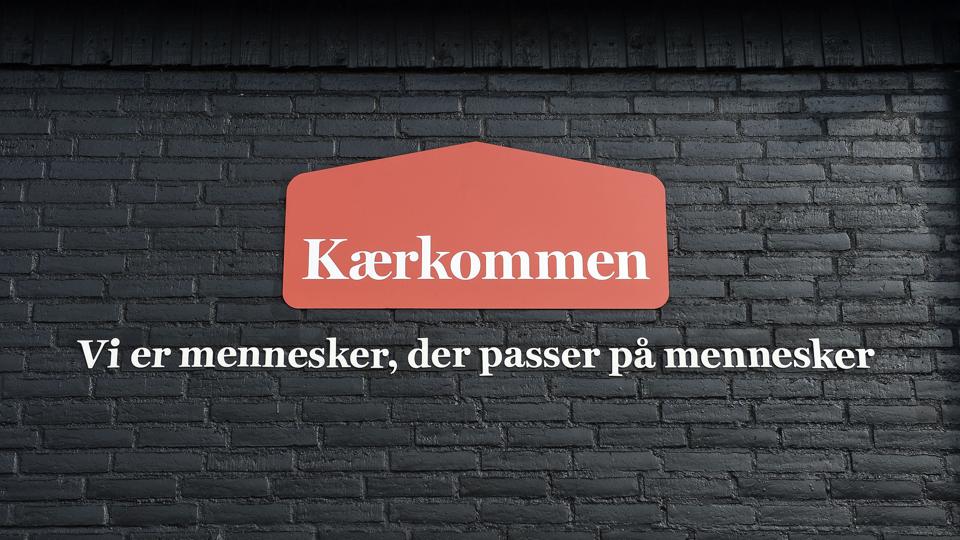 Efter Kærkommens konkurs agerede Aalborg Kommune hurtigt og sikrede, at de cirka 1000 ældre, der pludselig stod uden hjemmepleje, fik hjælp. Generelt har borgerne været godt tilfredse. Men i Aalborg SV er et nyt problem dukket op efter konkursen - her har borgerne nu kun to valgmuligheder, når det kommer til hjemmehjælp. De føler sig ladt i stikken, frataget deres ret til frit valg. Samtidig har det firma, der på papiret stod til at overtage efter Kærkommen, ikke hørt hvorvidt Aalborg Kommune ønsker at lade kontrakten træde i kraft og lukke firmaet ind på markedet i Aalborg SV. Arkivfoto: Claus Søndberg