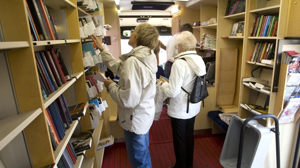 Sparerunden betyder et farvel til bogbussen. Arkivfoto: Kurt Bering