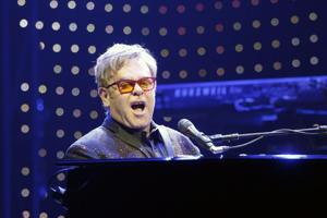 Billethajer på spil inden Elton John-koncert