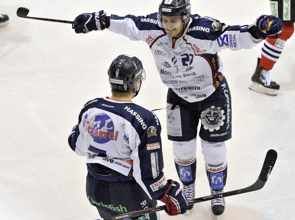 Nicolai Meyer kunne juble over en bronzemedalje med Frederikshavn White Hawks i den forgangne sæson. Nu vil han gerne afsted til udlandet igen. Foto: Kim Dahl Hansen <i>Foto: Kim Dahl Hansen</i>