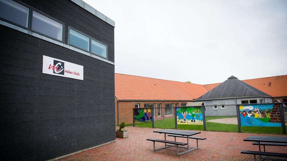 Børnehuset ved M. C. Holms Skole skal være klar til brug 29. marts 2016. Det bliver hovedsageligt lokale håndværkere, der skal udføre arbejdet.Arkivfoto