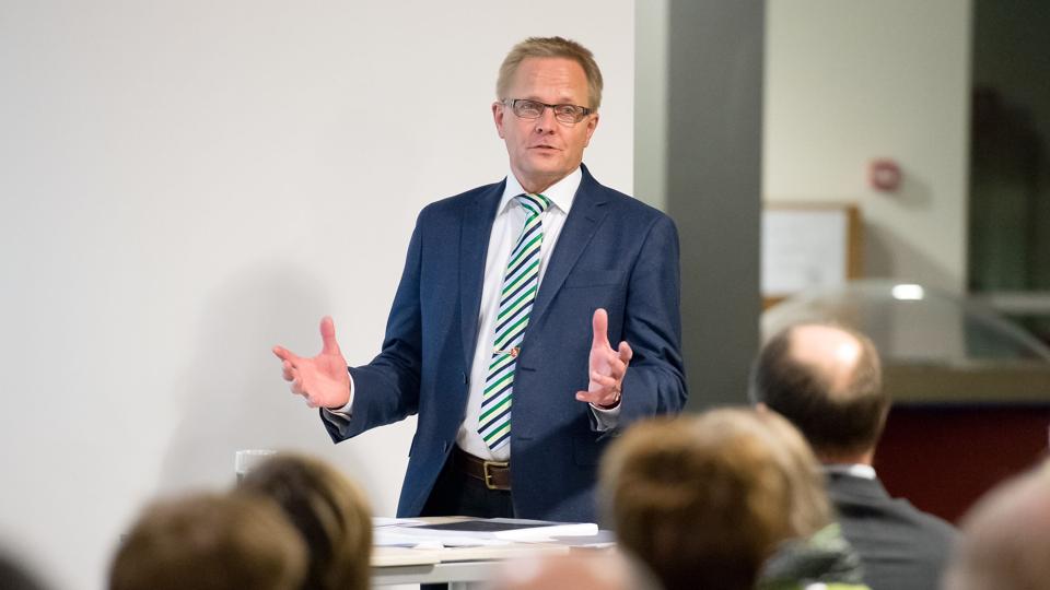 Hans Ejner Bertelsen (V), borgmester på Mors, vil samle politiske kræfter for at undgå nedskæringer på Sygehus Thy-Mors. Arkivfoto: Bo Lehm