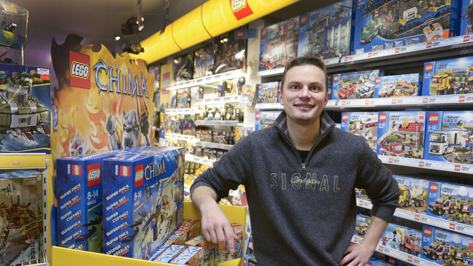 Christian Vejby driver fire nordjyske butikker i Legekæden, og han er bekymret over lukningen af den nordiske grossistforretning Norstar. Arkivfoto: Bente Poder