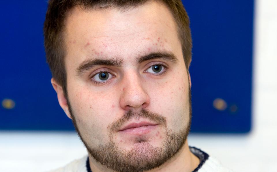 Simon Kollerup har modtaget et årligt tilskud på 30.000 kr. og har hat en lejlighed stillet til rådighed af Folketinget, selv om han reelt har boet sammen med sin kæreste og sine to børn i en ejerlejlighed. Arkivfoto