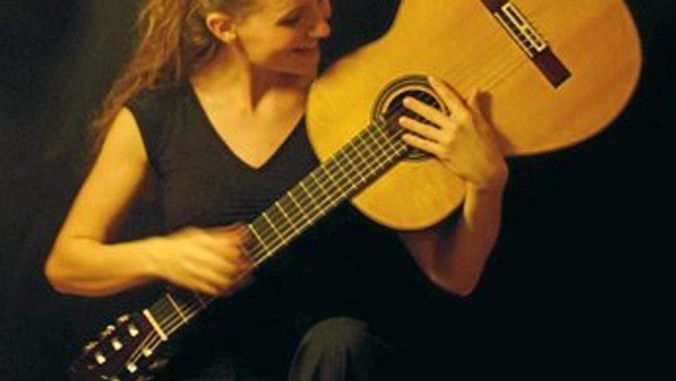 Thea Vesti Pedersen