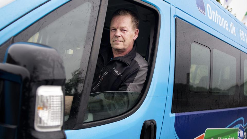 Vognmand Jørn Færch efter tre års strid med Trafikstyrelsen: - Dommen giver mig 100 procent medhold. Jeg kan ikke være andet end tilfreds. Arkivfoto: Henrik Bo <i>Foto: Henrik Bo</i>