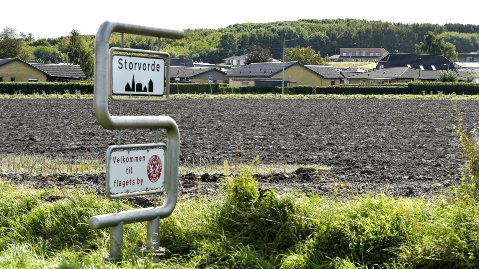 Spørgsmålet om, hvor langt der skal bygges uden for Storvordes byskilt, deler by- og landskabsudvalget.Foto: Henrik Bo <i>Foto: Henrik Bo</i>