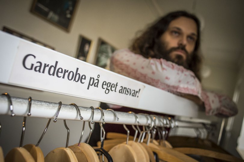 Det får alvorlige konsekvenser for Huset, hvis den tredje besparelse på Huset på tre år går igennem, mener daglig leder Michael Marino, der har svært ved at forstå, at Aalborg Kommune vil investere et sted, de samtidig beskærer. Foto: Martin Damgård