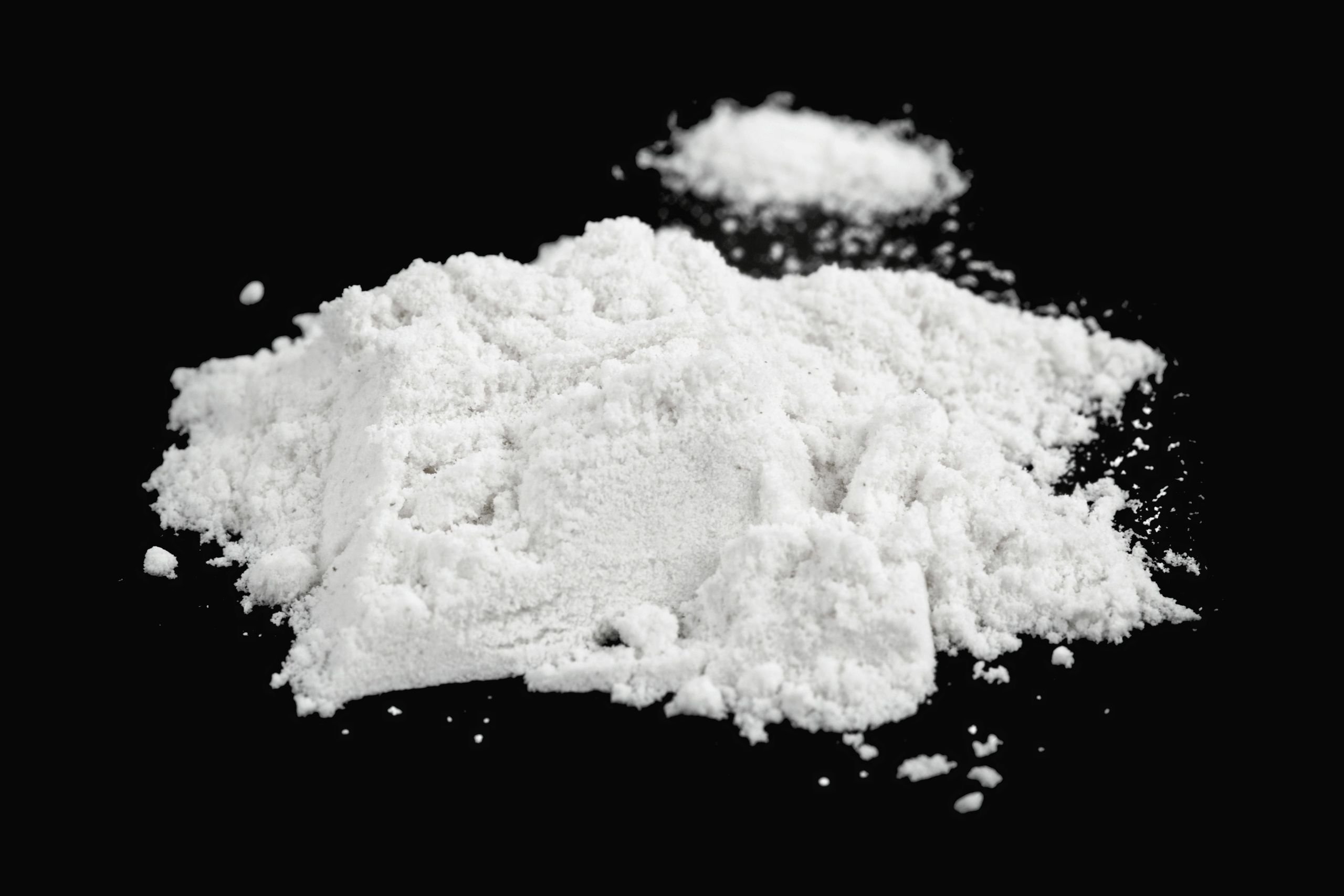 Kæmpe narkofangst i lille flække: 18-årig taget med 3,5 kilo kokain
