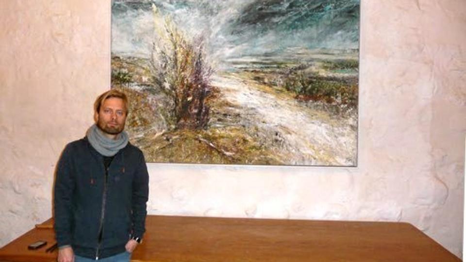 Billedkunstneren Simon Aaen udstiller fra lørdag den 30, maj hos Galleri Heltoften i Flade. Foto: Privat.