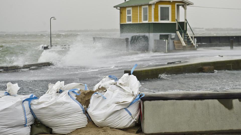 Havnen i Løgstør er et af de steder, hvor der blev brugt kræfter i forbindelse med stormene Dagmar og Egon.
Arkivfoto: Martin Damgård