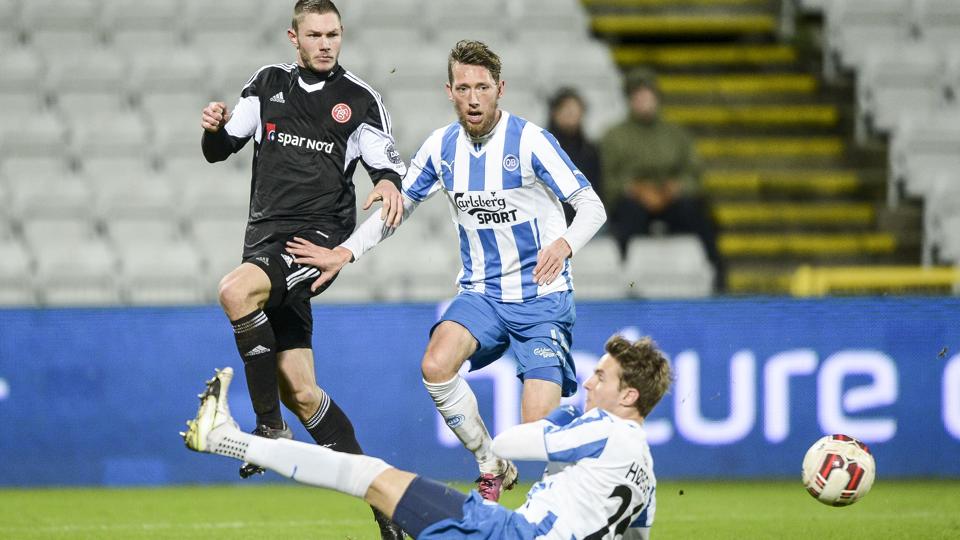 AaB og OB har tradition for mange målrige opgør. Måske kan opgøret fredag aften blive endnu et af slagsen. Arkivfoto: Claus Søndberg