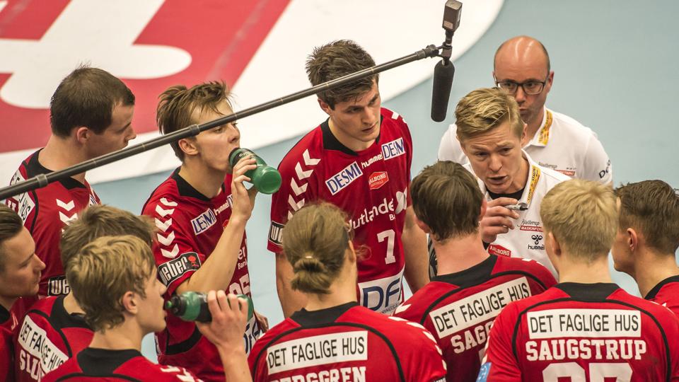 Jesper Jensen har på grund af skader ikke et helt hold til søndagens kamp mod BSV.Arkivfoto: Martin Damgård
