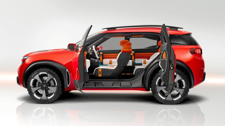 Konceptbilen Citroën Aircross byder på masser af praktiske løsninger og ny brug af informationsteknologi. Foto: Citroën