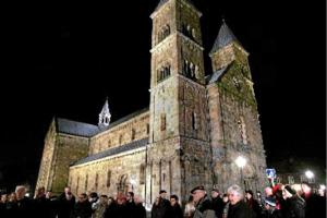 Domkirke overvejer vagter efter vold og trusler juleaften