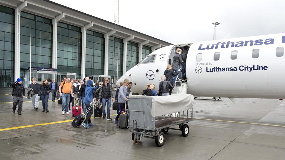 Lufthansas afgange til og fra Aalborg bliver ikke berørt af strejken blandt selskabets kabinepersonale.Arkivfoto: Torben Hansen <i>Foto: Torben Hansen</i>