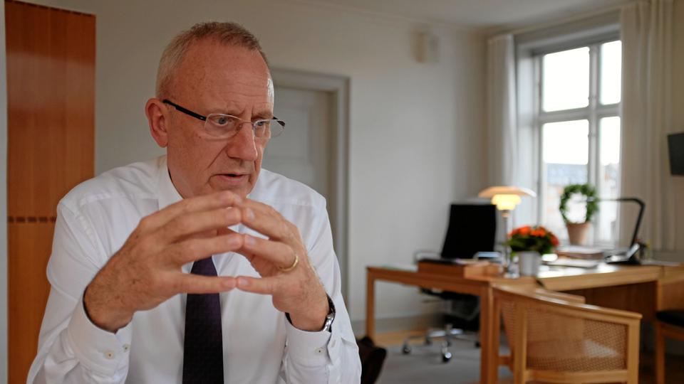 ”Der er faktisk rigtig mange steder, hvor det går rigtig godt.” - Jørn Neergaard Larsen (V), beskæftigelsesminister.