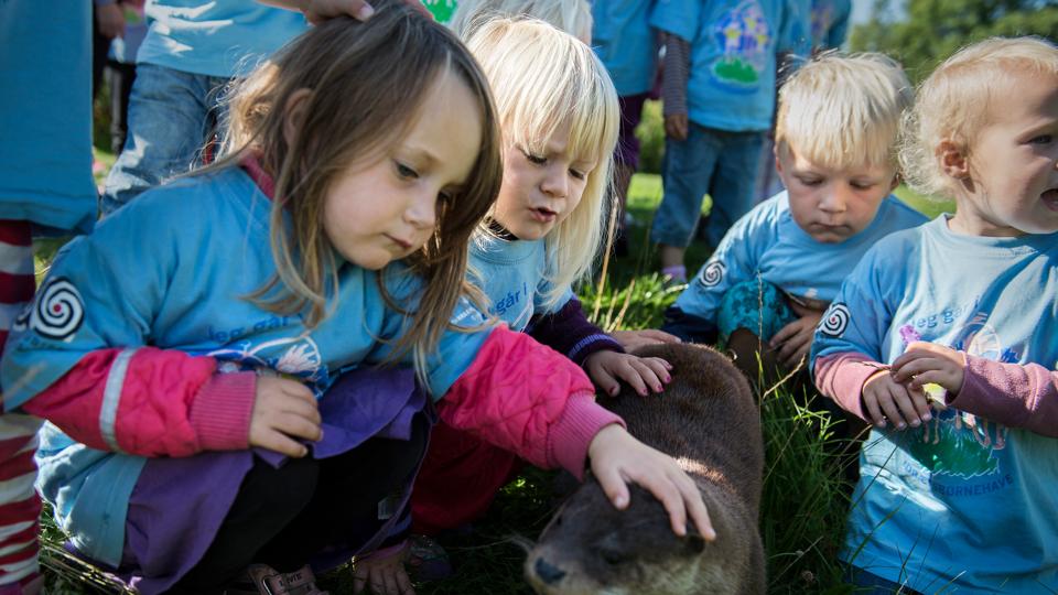 Der er blevet flere børn i Aalborg Kommune, og det presser økonomien, for de skal naturligvis også passes og undervises. <i>Arkivfoto: Sarah Würtz</i>