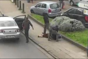 Video: Her bliver ”manden med hatten” anholdt