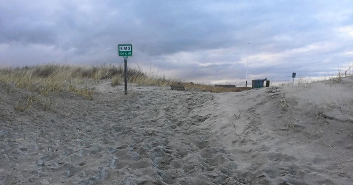 Badehusene på Asaa strand bliver rost | Nordjyske.dk