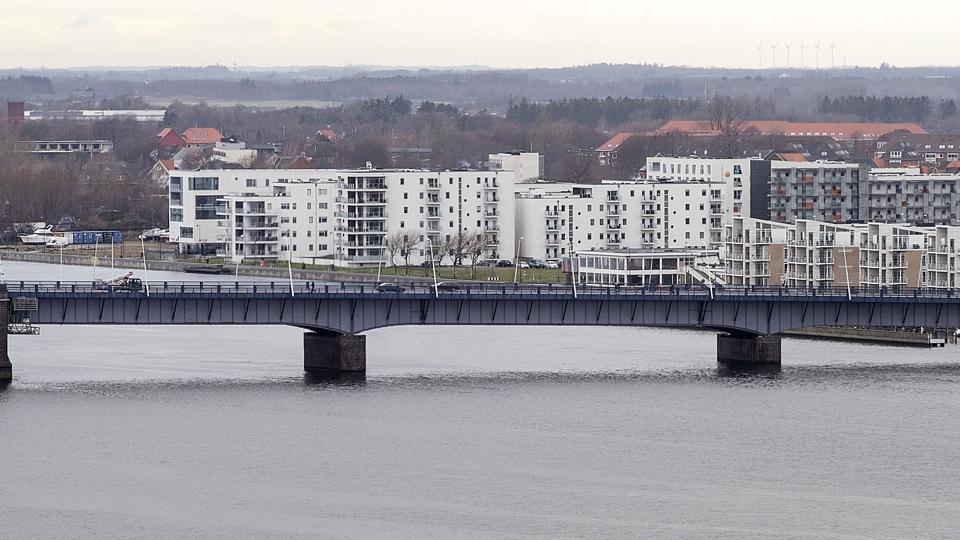 Vejdirektoratet ændrer nu strategi med hensyn til vedligeholdelsen af Limfjordsbroen og andre broer og bygningsværker. Arkivfoto: Torben Hansen