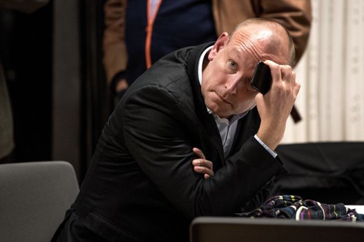 Der var ingen grund til bekymrede miner hos Jens-Henrik Kirk på valgnatten i Hobro Idrætscenter i 2017. Han blev nyvalgt til byrådet med 407 personlige stemmer. Det lykkedes ham dog ikke at blive valgt til Folketinget i 2019. Arkivfoto: Laura Guldhammer <i>Laura Guldhammer</i>