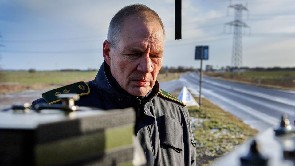 En del nordjyske spritbilister har mødt politiet flere gange, fortæller vicepolitiinspektør Ole Juul Schmidt. Færdselspolitiet overvejer i samarbejde med kommunerne, om der kan laves et opsøgende arbejde over for de mere forhærdede typer. Arkivfoto: Jesper Thomasen