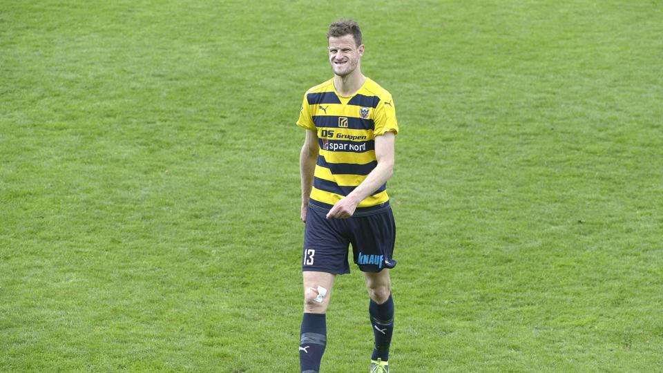 Mads Justesen var ikke tilfreds med dommerens indflydelse på søndagens resultat. Foto: Michael Bygballe <i>Michael Bygballe</i>