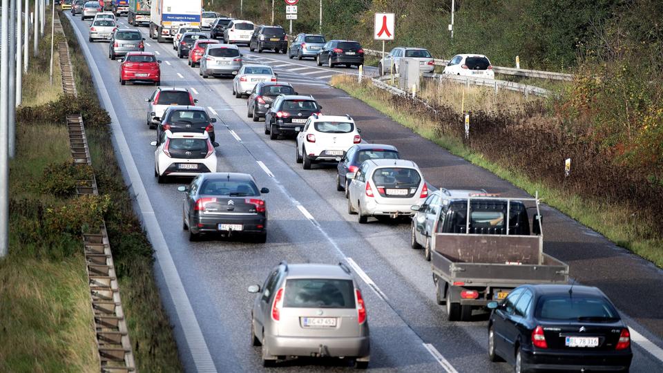 Køen vil stige dramatisk - både om morgenen og eftermiddagen - hvis et tunnelrør lukker i en længere periode. Foto: Torben Hansen