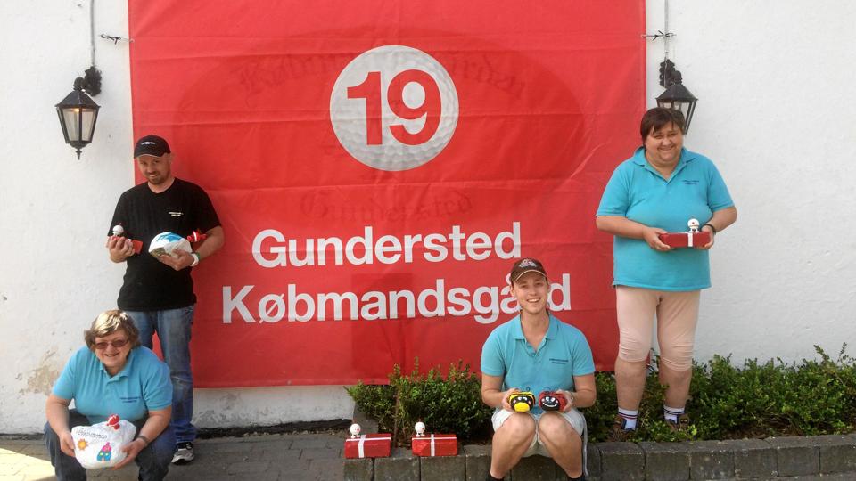 Gundersted Købmandsgård holder gang i ”Hul 19”.